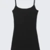 Mono ajustado de canalé – Negro Mono ajustado de canalé – Negro