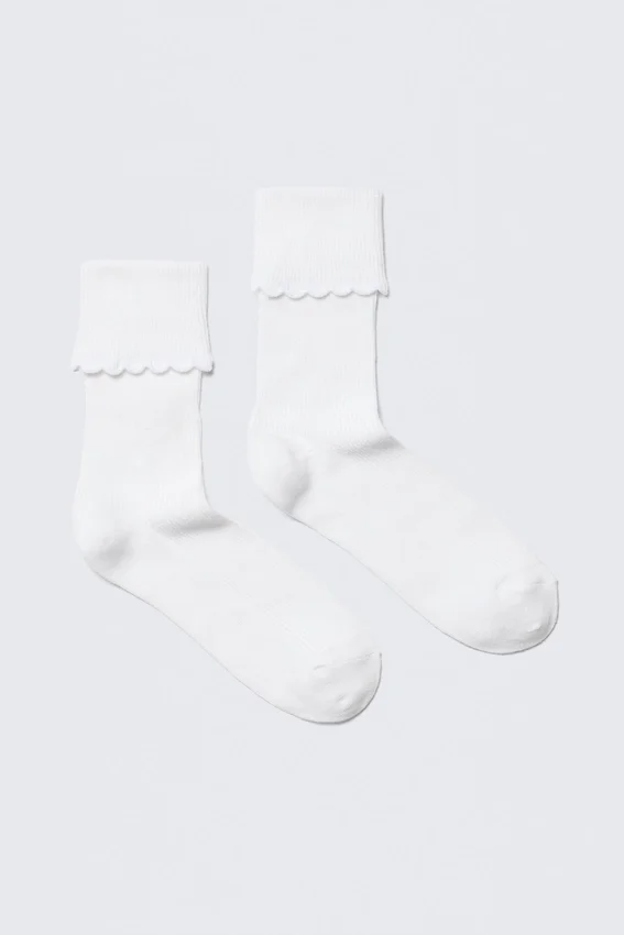 Pack de 2 pares de calcetines de caña corta con borde festoneado – Blanco Pack de 2 pares de calcetines de caña corta con borde festoneado – Blanco