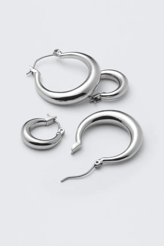 Pack de 2 pendientes de aro pulidos – Plata Pack de 2 pendientes de aro pulidos – Plata