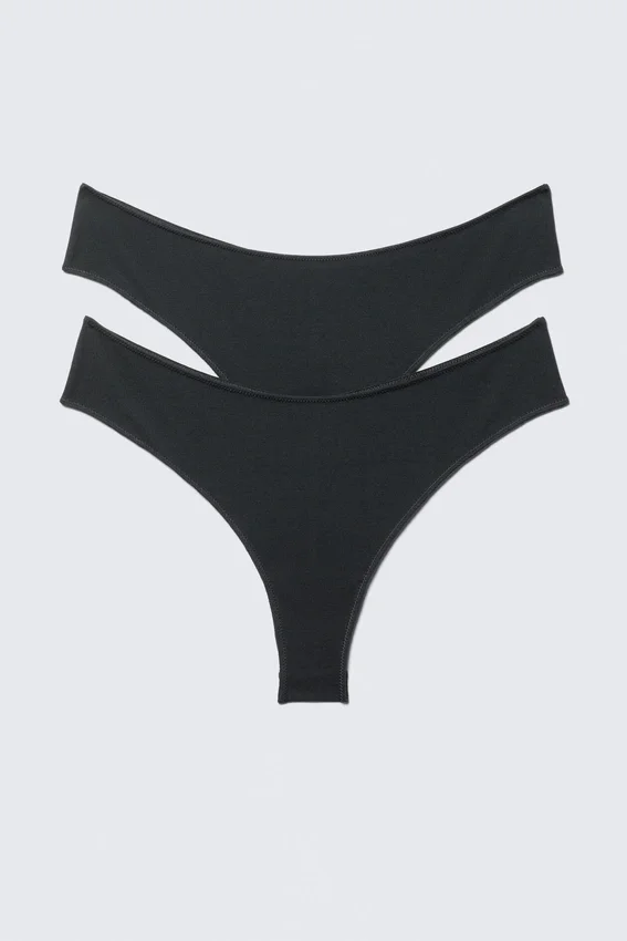 Pack de 2 slips brasileños de talle medio – Negro Pack de 2 slips brasileños de talle medio – Negro