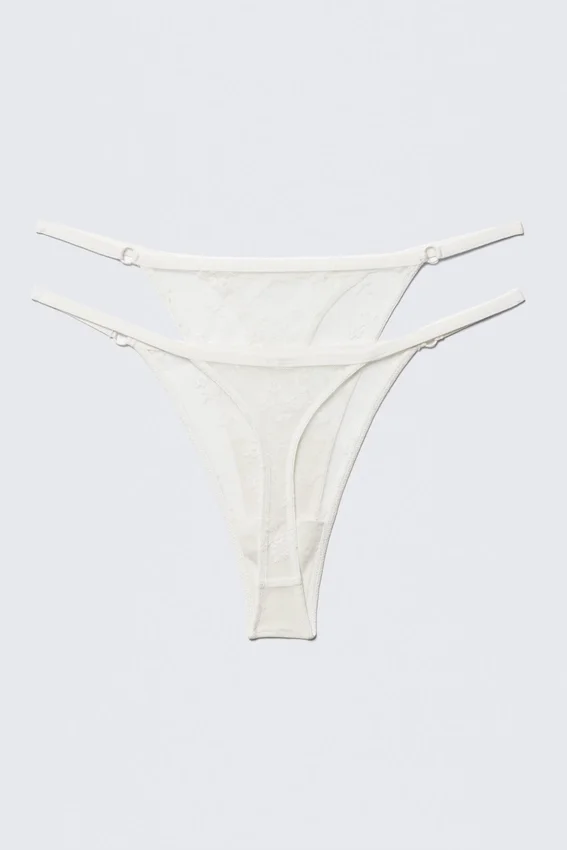 Pack de 2 tangas de encaje transparente – Blanco Pack de 2 tangas de encaje transparente – Blanco