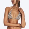 Pack de 2 tops de bikini triangulares con tirantes – Negro + rayas marrones Pack de 2 tops de bikini triangulares con tirantes – Negro + rayas marrones