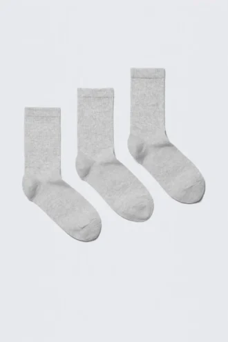 Pack de 3 calcetines deportivos de caña media acanalados – Gris jaspeado