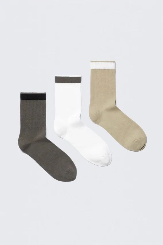 Pack de 3 pares de calcetines a rayas – Verde/Blanco/Beige – Rayas Pack de 3 pares de calcetines a rayas – Verde/Blanco/Beige – Rayas