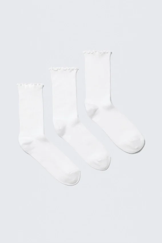 Pack de 3 pares de calcetines con borde de volantes – Blanco Pack de 3 pares de calcetines con borde de volantes – Blanco