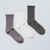 Pack de 3 pares de calcetines con borde de volantes – Morado/Blanco roto/Gris oscuro