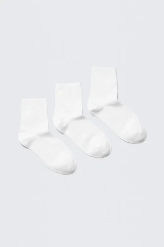 Pack de 3 pares de calcetines cortos acanalados – Blanco