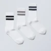 Pack de 3 pares de calcetines deportivos a rayas – Rayas grises, azul marino y negras Pack de 3 pares de calcetines deportivos a rayas – Rayas grises, azul marino y negras
