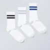 Pack de 3 pares de calcetines deportivos a rayas – Rayas negras, moradas y azules