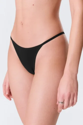 Pack de 3 tangas de algodón suave – Negro/Negro/Blanco