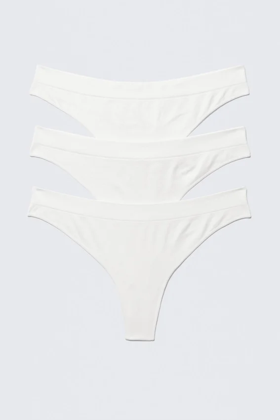 Pack de 3 tangas sin costuras – Blanco Pack de 3 tangas sin costuras – Blanco
