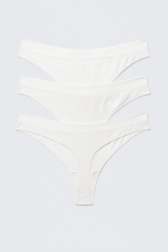 Pack de 3 tangas sin costuras – Blanco Pack de 3 tangas sin costuras – Blanco