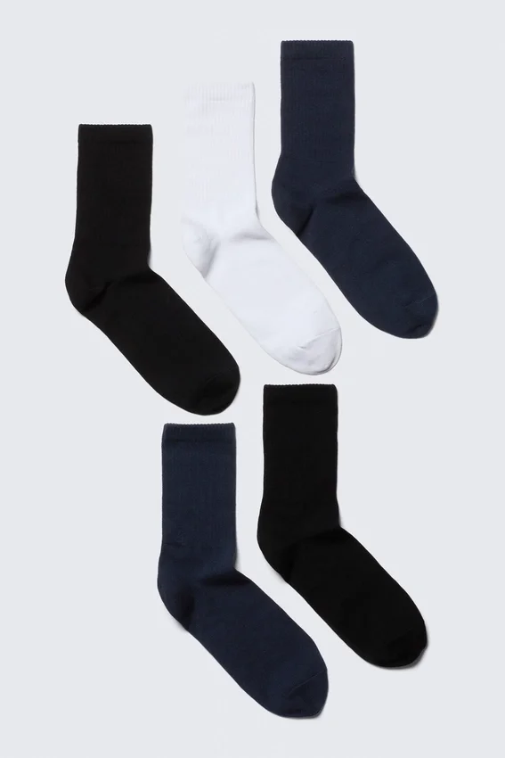 Pack de 5 pares de calcetines deportivos – Negro/Blanco/Azul oscuro Pack de 5 pares de calcetines deportivos – Negro/Blanco/Azul oscuro