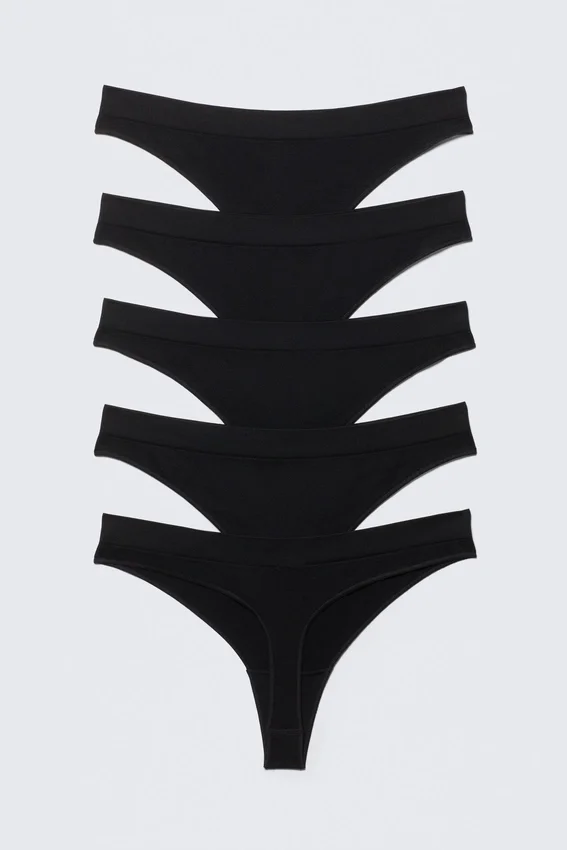 Pack de 5 tangas sin costuras – Negro Pack de 5 tangas sin costuras – Negro