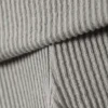 Pantalones acampanados de cintura baja con canalé – Gris polvoriento