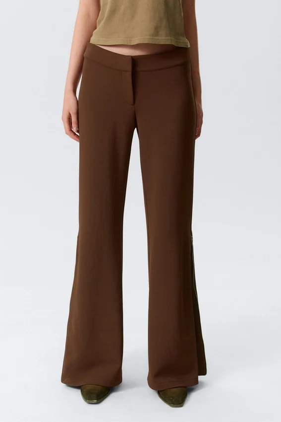 Pantalones acampanados de talle medio con cremallera – Marrón Pantalones acampanados de talle medio con cremallera – Marrón