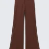 Pantalones acampanados de talle medio con cremallera – Marrón Pantalones acampanados de talle medio con cremallera – Marrón