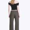 Pantalones anchos de talle bajo con efecto arrugado – Marrón oscuro