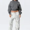 Pantalones anchos estampados sin cremallera – Blanco – Camuflaje