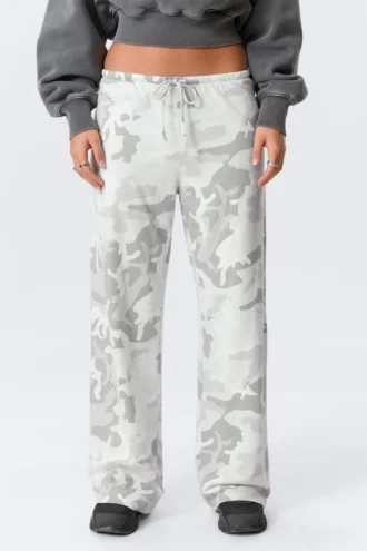 Pantalones anchos estampados sin cremallera – Blanco – Camuflaje
