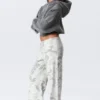 Pantalones anchos estampados sin cremallera – Blanco – Camuflaje