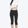 Pantalones capri de talle medio – Negro Pantalones capri de talle medio – Negro