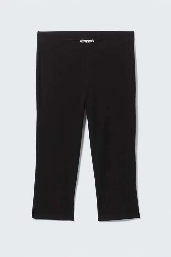 Pantalones capri de talle medio – Negro Pantalones capri de talle medio – Negro
