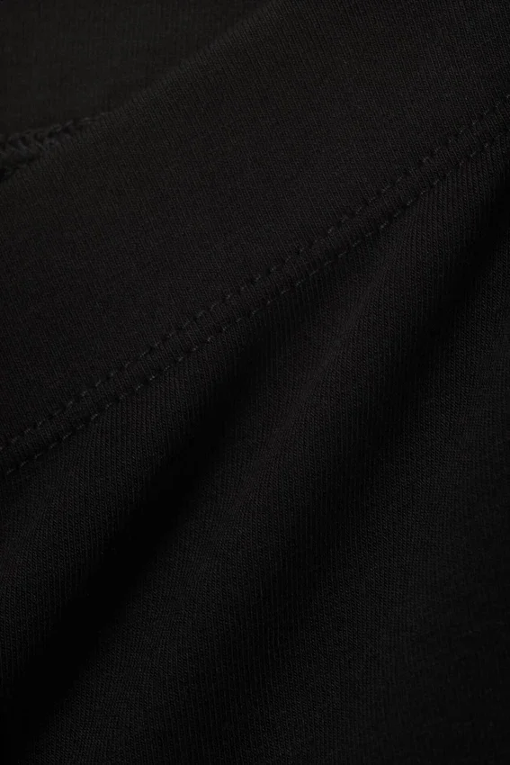 Pantalones capri de talle medio – Negro Pantalones capri de talle medio – Negro