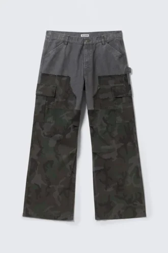 Pantalones cargo holgados con patchwork – Azul empolvado y camuflaje
