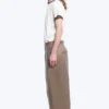 Pantalones chinos de corte holgado Emil – Dusty Mole Pantalones chinos de corte holgado Emil – Dusty Mole