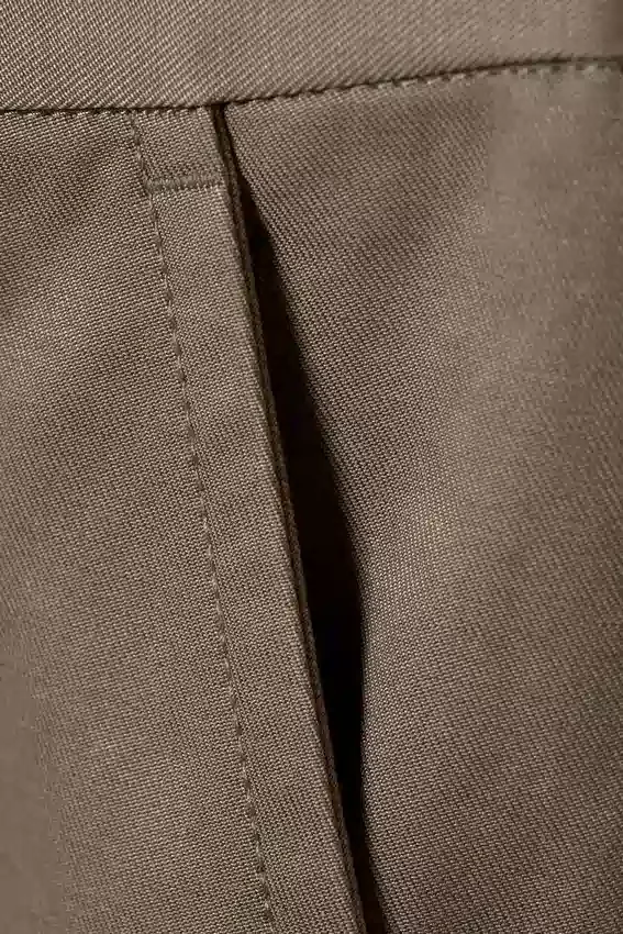 Pantalones chinos de corte holgado Emil – Dusty Mole Pantalones chinos de corte holgado Emil – Dusty Mole