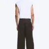 Pantalones chinos de corte holgado Emil – Marrón oscuro Pantalones chinos de corte holgado Emil – Marrón oscuro