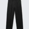 Pantalones chinos de talle medio y corte recto holgado – Negro Pantalones chinos de talle medio y corte recto holgado – Negro