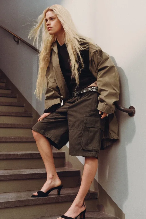 Pantalones cortos cargo holgados de talle bajo – Gris oscuro lavado Pantalones cortos cargo holgados de talle bajo – Gris oscuro lavado