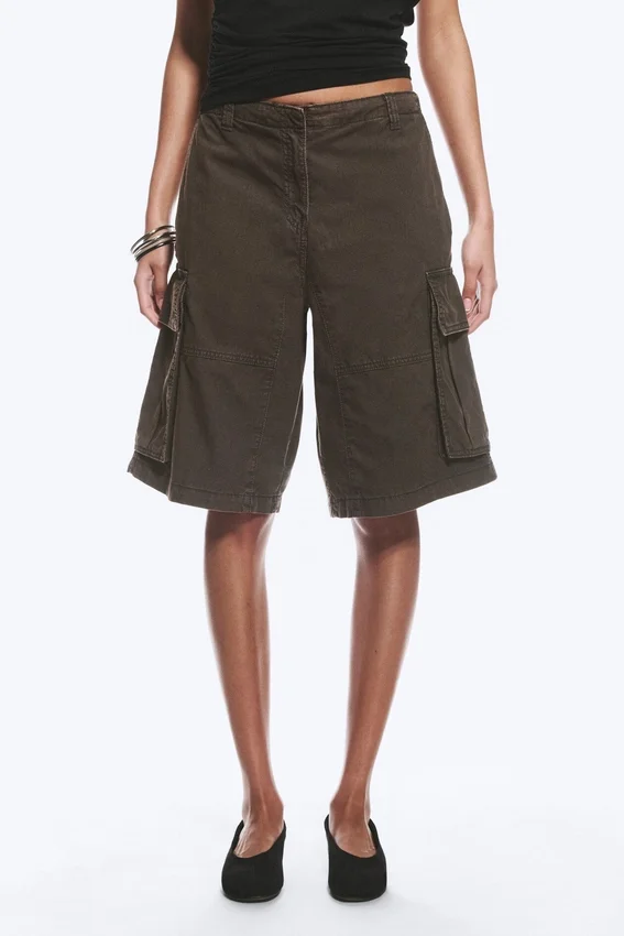 Pantalones cortos cargo holgados de talle bajo – Gris oscuro lavado Pantalones cortos cargo holgados de talle bajo – Gris oscuro lavado