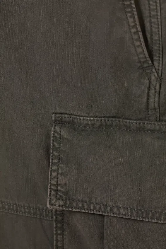 Pantalones cortos cargo holgados de talle bajo – Gris oscuro lavado Pantalones cortos cargo holgados de talle bajo – Gris oscuro lavado