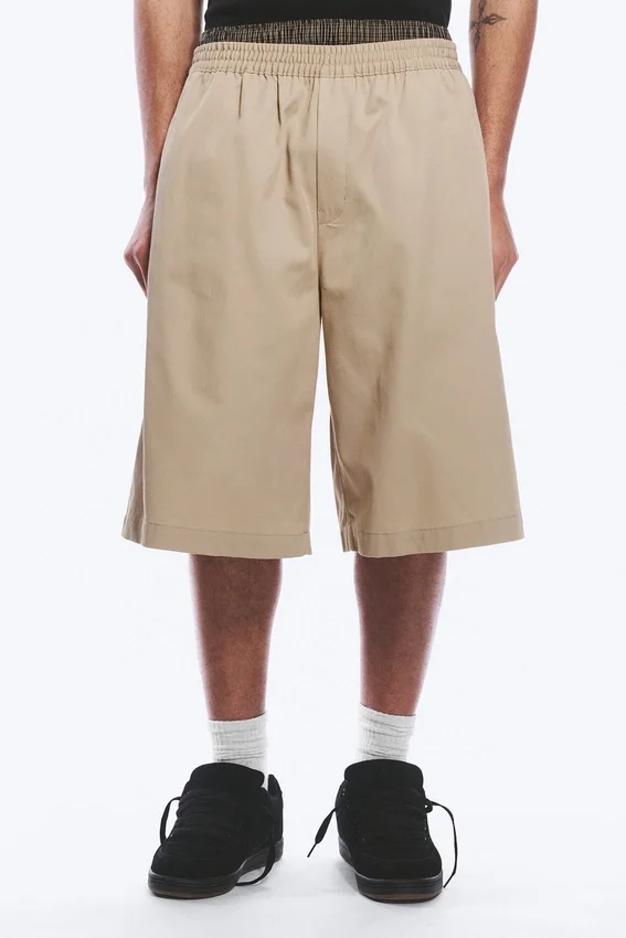 Pantalones cortos chino de corte holgado y talle medio – Beige Pantalones cortos chino de corte holgado y talle medio – Beige