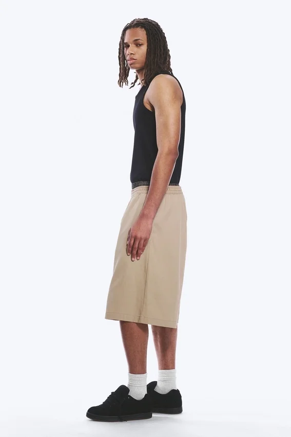 Pantalones cortos chino de corte holgado y talle medio – Beige Pantalones cortos chino de corte holgado y talle medio – Beige