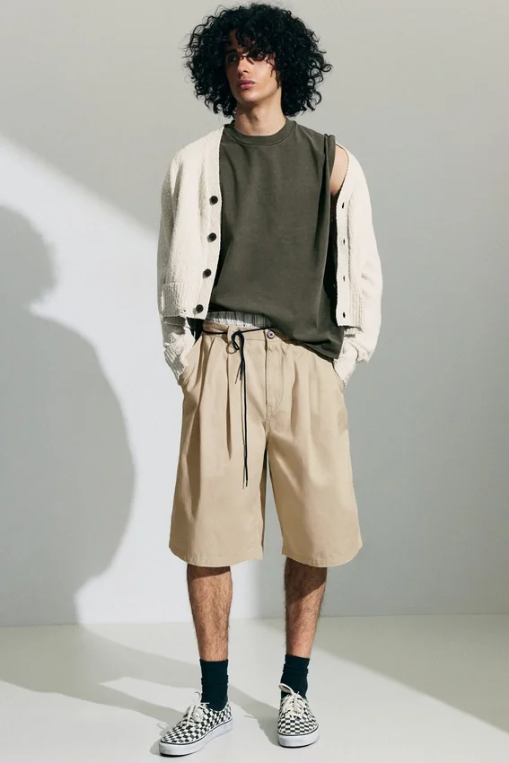 Pantalones cortos chinos de algodón – Beige claro apagado Pantalones cortos chinos de algodón – Beige claro apagado