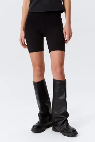 Pantalones cortos ciclistas ajustados de talle medio – Negro
