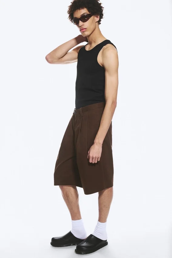 Pantalones cortos de algodón chino – Marrón oscuro Pantalones cortos de algodón chino – Marrón oscuro