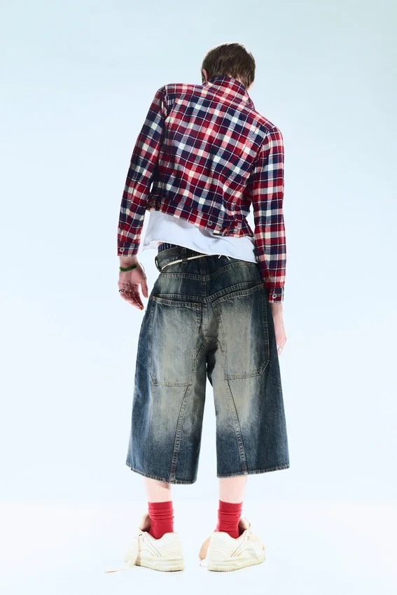 Pantalones cortos de carpintero unisex de corte holgado Dunno – Azul cañón – Azul oscuro | Cheap Monday GB Pantalones cortos de carpintero unisex de corte holgado Dunno – Azul cañón – Azul oscuro | Cheap Monday GB