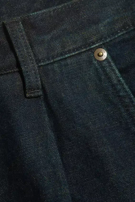 Pantalones cortos de denim holgados con pliegues y talle medio – Emerald Rinse – Azul oscuro Pantalones cortos de denim holgados con pliegues y talle medio – Emerald Rinse – Azul oscuro