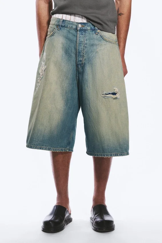 Pantalones cortos de denim largos y holgados de talle medio Void – Azul miel – Azul claro Pantalones cortos de denim largos y holgados de talle medio Void – Azul miel – Azul claro