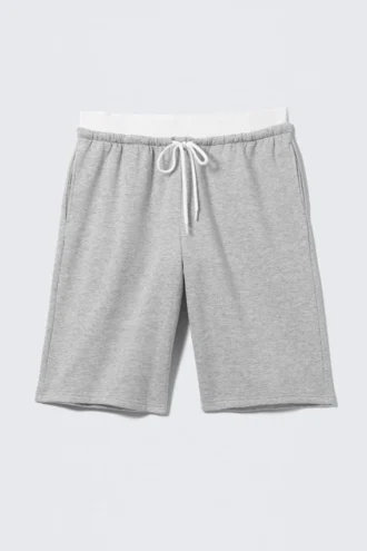 Pantalones cortos de felpa de corte holgado y talle bajo – Gris jaspeado