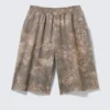 Pantalones cortos de felpa estampados de corte oversize hasta la rodilla – Caqui – Rustic Terrain Pantalones cortos de felpa estampados de corte oversize hasta la rodilla – Caqui – Rustic Terrain