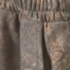 Pantalones cortos de felpa estampados de corte oversize hasta la rodilla – Caqui – Rustic Terrain Pantalones cortos de felpa estampados de corte oversize hasta la rodilla – Caqui – Rustic Terrain
