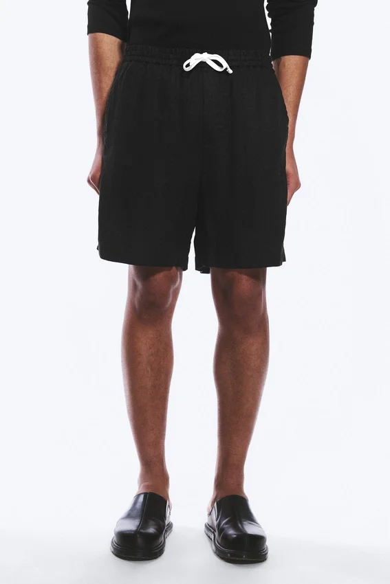 Pantalones cortos de lino holgados con cordón – Negro Pantalones cortos de lino holgados con cordón – Negro
