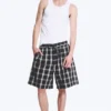 Pantalones cortos de mezcla de lino – A cuadros negros Pantalones cortos de mezcla de lino – A cuadros negros