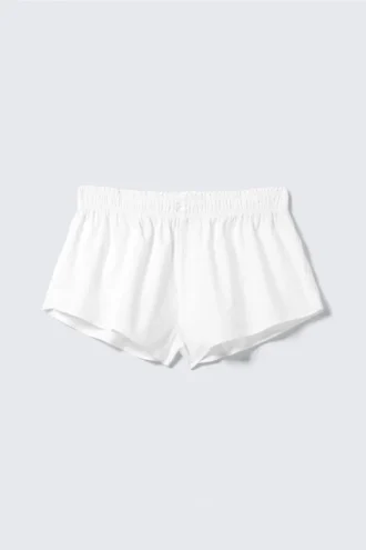 Pantalones cortos de pijama de popelín de algodón de talle medio – Blanco